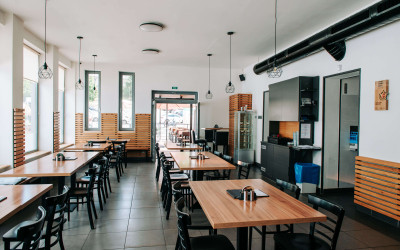 Restaurace KAMJINAM Brno-Bystrc | KAMJINAM Prýgl: restaurace v Bystrci